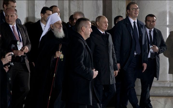 Le président Poutine s’est rendu à la cathédrale Saint-Sava de Belgrade